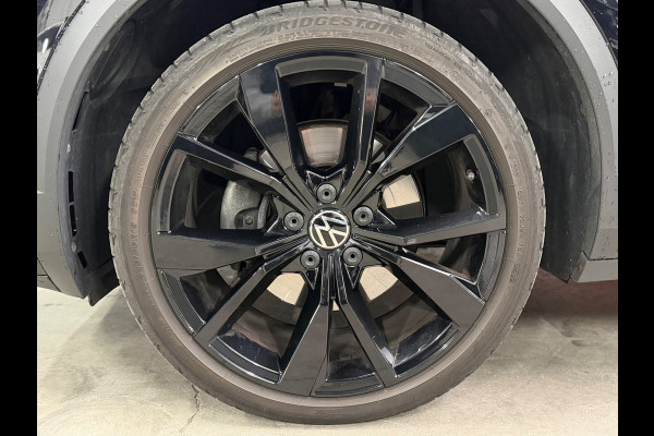 Volkswagen T-Roc 1.5 TSI R-Line Business+ ACC/Sfeer/Massage