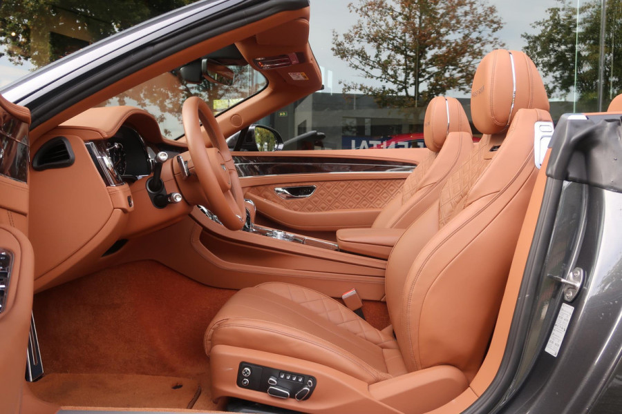 Bentley Continental GTC 6.0 W12 First Edition / Carbon / Pakket