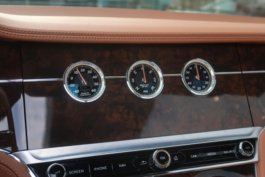 Bentley Continental GTC 6.0 W12 First Edition / Carbon / Pakket