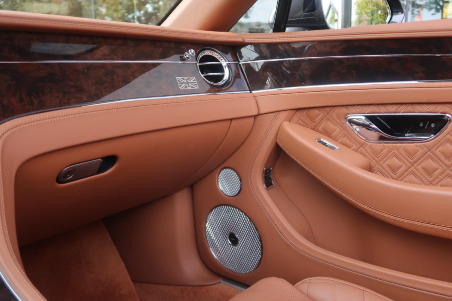 Bentley Continental GTC 6.0 W12 First Edition / Carbon / Pakket