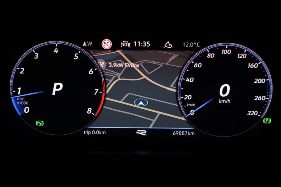 Volkswagen T-Roc 2.0 TSI 4Motion R 300PK / PANODAK / AKRA / VIRTUAL / ACC / KEYLESS / CAMERA / CARPLAY