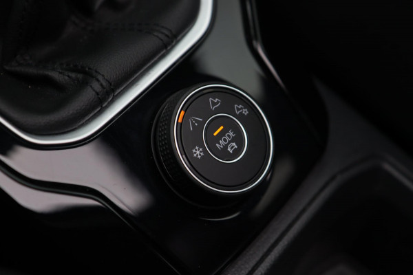 Volkswagen T-Roc 2.0 TSI 4Motion R 300PK / PANODAK / AKRA / VIRTUAL / ACC / KEYLESS / CAMERA / CARPLAY