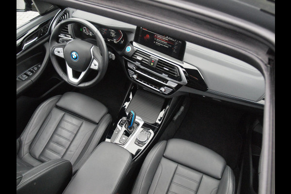 BMW iX3 High Executive 80 kWh | Panoramadak | 360 Camera | Harman Kardon | Head-Up Display | Apple Carplay |