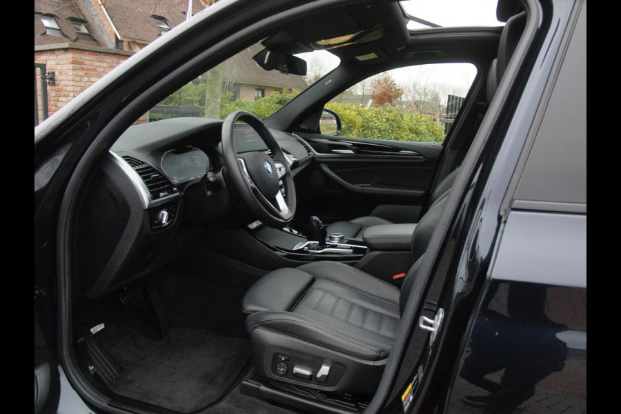 BMW iX3 High Executive 80 kWh | Panoramadak | 360 Camera | Harman Kardon | Head-Up Display | Apple Carplay |