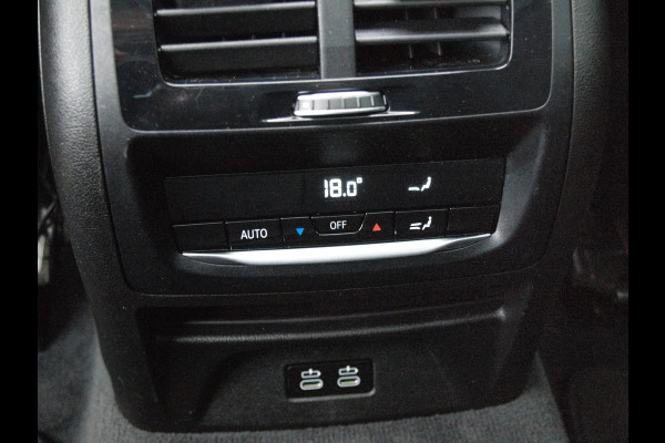 BMW iX3 High Executive 80 kWh | Panoramadak | 360 Camera | Harman Kardon | Head-Up Display | Apple Carplay |