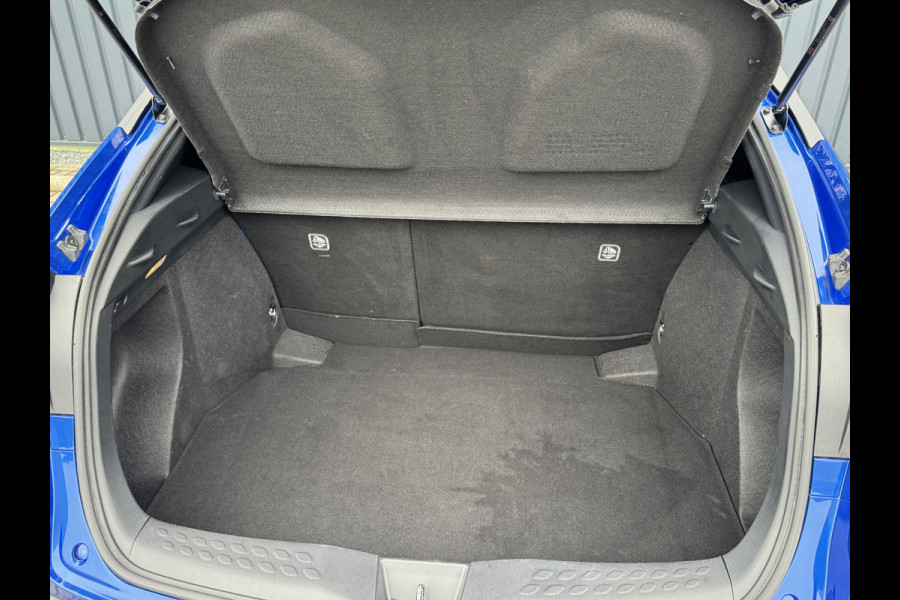 Toyota C-HR 1.8 Hybrid Executive Ultimate | Leder | Blind Spot | Stuur & Stoel verw. | Prijs Rijklaar!!