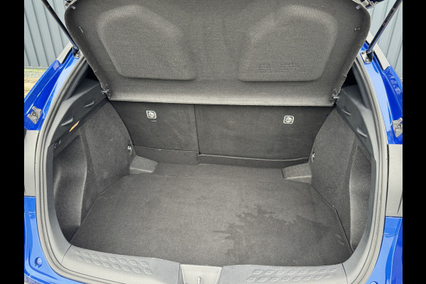 Toyota C-HR 1.8 Hybrid Executive Ultimate | Leder | Blind Spot | Stuur & Stoel verw. | Prijs Rijklaar!!