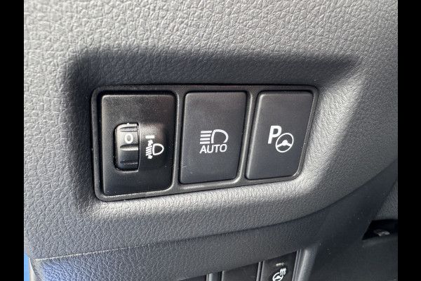 Toyota C-HR 1.8 Hybrid Executive Ultimate | Leder | Blind Spot | Stuur & Stoel verw. | Prijs Rijklaar!!