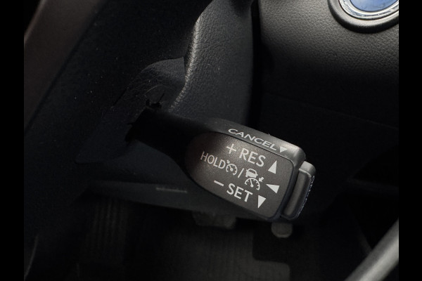 Toyota C-HR 1.8 Hybrid Executive Ultimate | Leder | Blind Spot | Stuur & Stoel verw. | Prijs Rijklaar!!