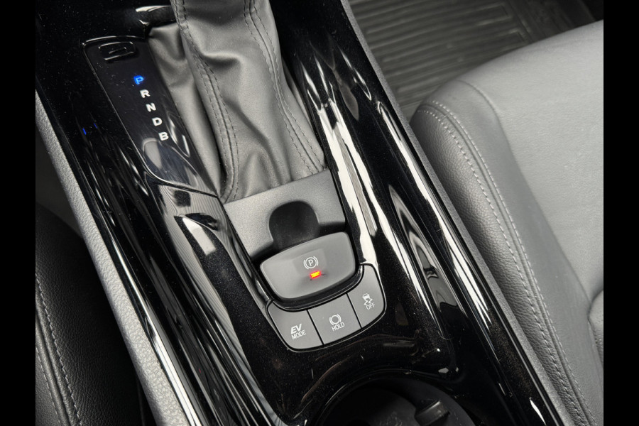 Toyota C-HR 1.8 Hybrid Executive Ultimate | Leder | Blind Spot | Stuur & Stoel verw. | Prijs Rijklaar!!