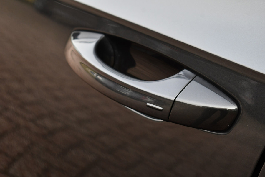 Volkswagen Arteon Shooting Brake 1.4 TSI eHybrid R-Line Pano R-zetels Trekh DCC ACC