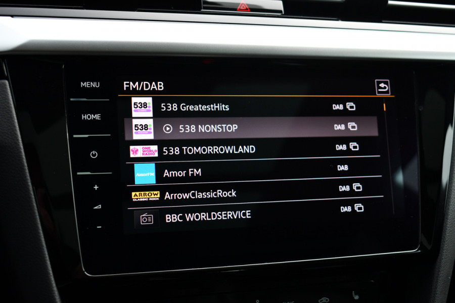 Volkswagen Arteon Shooting Brake 1.4 TSI eHybrid R-Line Pano R-zetels Trekh DCC ACC