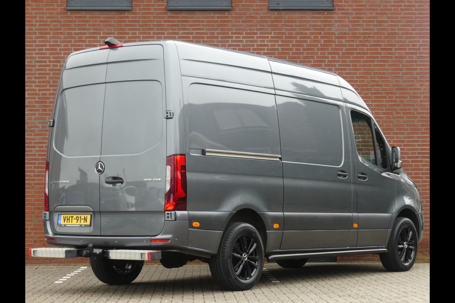 Mercedes-Benz Sprinter 315 CDI L2H2 3500KG Trekgewicht LED/Camera/Trekhaak/PDC/Navigatie