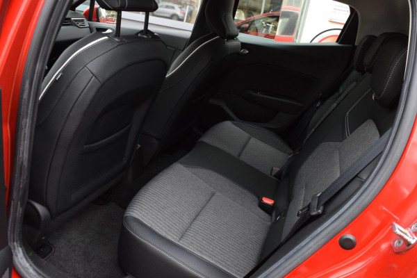 Renault Clio 1.0 TCe Intens|Camera|Carplay|Dealero.h.|