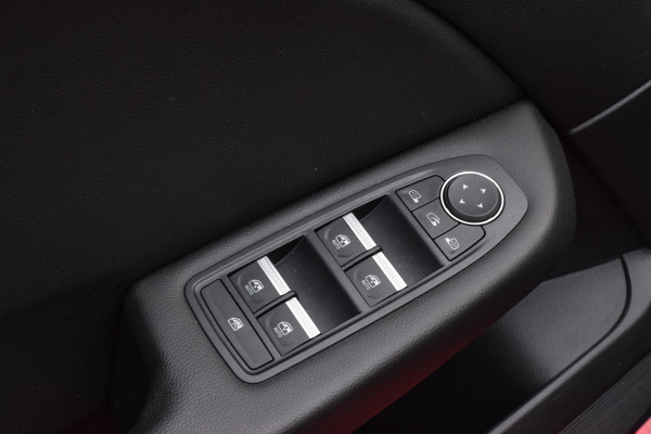 Renault Clio 1.0 TCe Intens|Camera|Carplay|Dealero.h.|