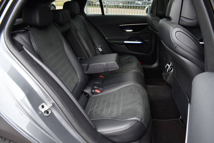 Mercedes-Benz C-Klasse Estate 300 e AMG Line Pano Trekh Distronic Night 360-cam