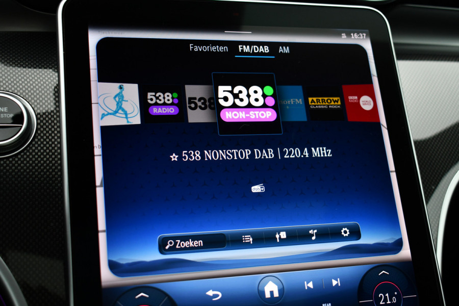 Mercedes-Benz C-Klasse Estate 300 e AMG Line Pano Trekh Distronic Night 360-cam