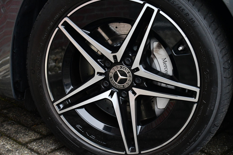 Mercedes-Benz C-Klasse Estate 300 e AMG Line Pano Trekh Distronic Night 360-cam