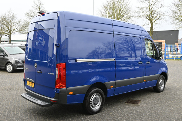 Mercedes-Benz Sprinter 315 CDI L2H2 RWD LED, Distronic, 360 Camera, Navigatie