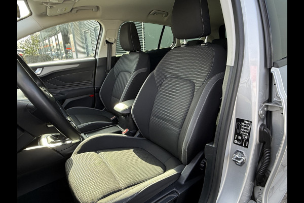 Ford FOCUS Wagon BWJ 2022 | 1.0T 126PK Hybrid Titanium | TREKHAAK | FULL LED | CLIMA | NAVI | PDC | CARPLAY | CRUISE | SPORTSTOELEN.