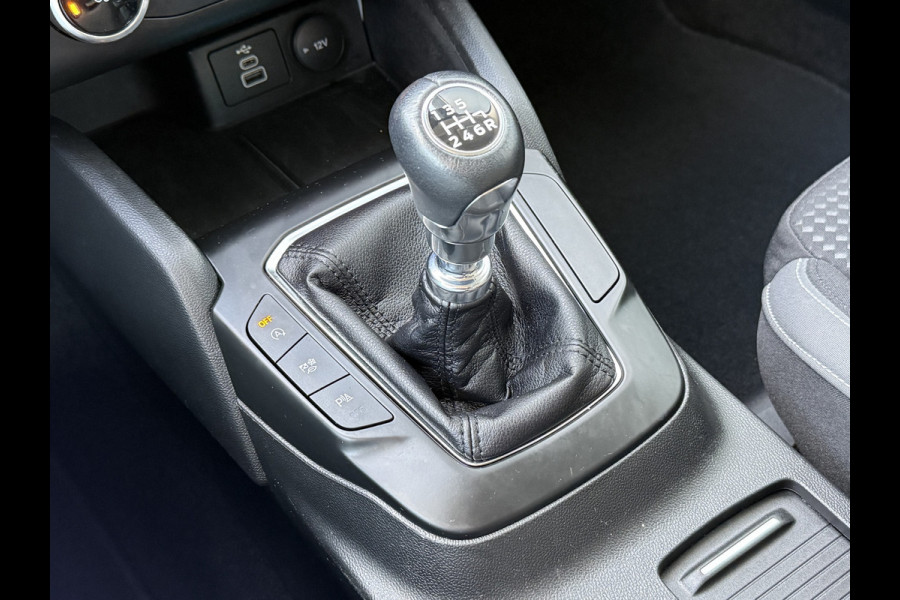 Ford FOCUS Wagon BWJ 2022 | 1.0T 126PK Hybrid Titanium | TREKHAAK | FULL LED | CLIMA | NAVI | PDC | CARPLAY | CRUISE | SPORTSTOELEN.