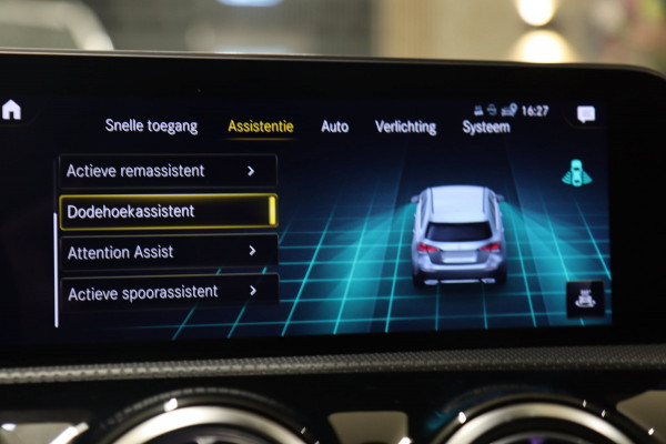 Mercedes-Benz A-Klasse 250 AMG EDITION PANO/BURM/STOELVER/360CAM/VOL