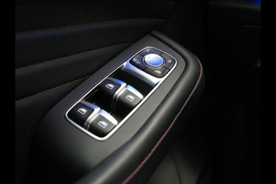 MG EHS 1.5 TGDI Luxury Plug In Hybrid 258pk PHEV | Panodak | Adaptive Cruise | 360 Camera | Lederen Sportstoelen Verwarmd | Sfeerverlichting | Keyless | Apple Carplay | Blis | Navigatie | Virtual | DAB |