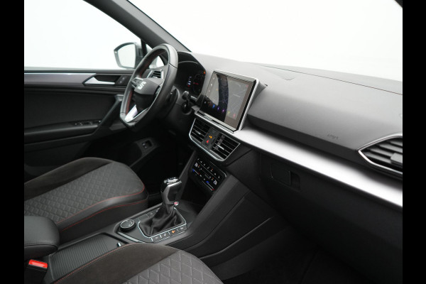 Seat Tarraco 1.4 TSI e-Hybrid FR Plug In Hybrid 245pk Dealer O.H. PHEV | Trekhaak Af Fabriek | Adaptive Cruise | 360 Camera | Alcantara Sportstoelen Memory & Verwarmd | Sfeerverlichting | Stuur Verwarmd | Keyless | Apple Carplay | Navigatie | DAB |