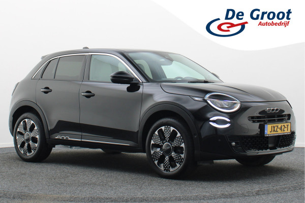 Fiat 600 1.2 Hybrid La Prima Leer, ACC, Keyless, Apple Carplay, Stoelverwarming, 18"