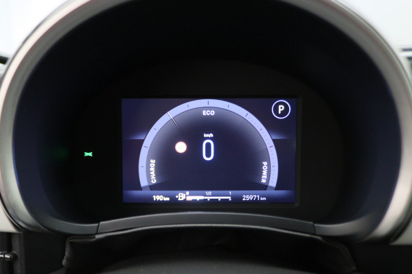 Fiat 600 1.2 Hybrid La Prima Leer, ACC, Keyless, Apple Carplay, Stoelverwarming, 18"