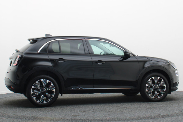 Fiat 600 1.2 Hybrid La Prima Leer, ACC, Keyless, Apple Carplay, Stoelverwarming, 18"