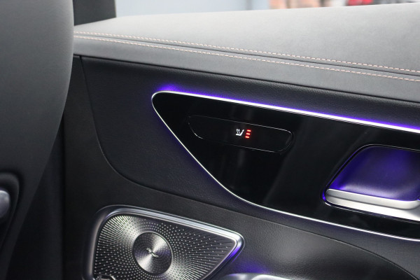 Mercedes-Benz EQE SUV 350+ AMG Line 96 kWh | Airmatic | Hyperscreen | Achterasbesturing | Distronic+ | Massage | Trekhaak | Burmester | HUD | Stoelventilatie | Verwarmd Stuurwiel | Digital Light | Leder | 22kW |