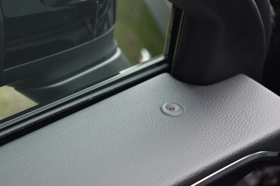 Audi A4 Limousine 35 TFSI S-line 2.0 Mild Hybrid S-line black edition Automaat Leder interieur