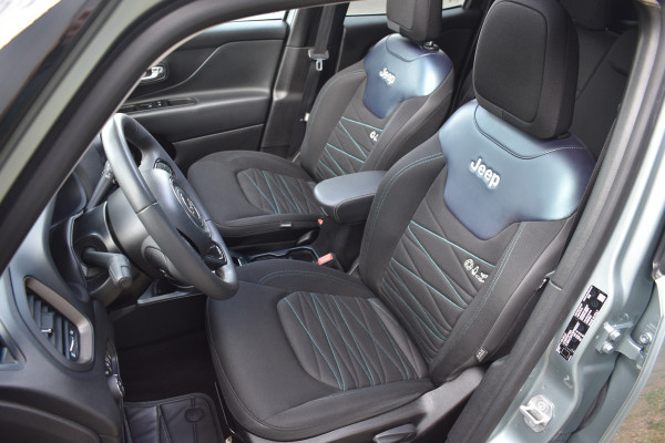 Jeep Renegade 1.5T e-Hybrid Limited Panodak Automaat Luxe uitvoering