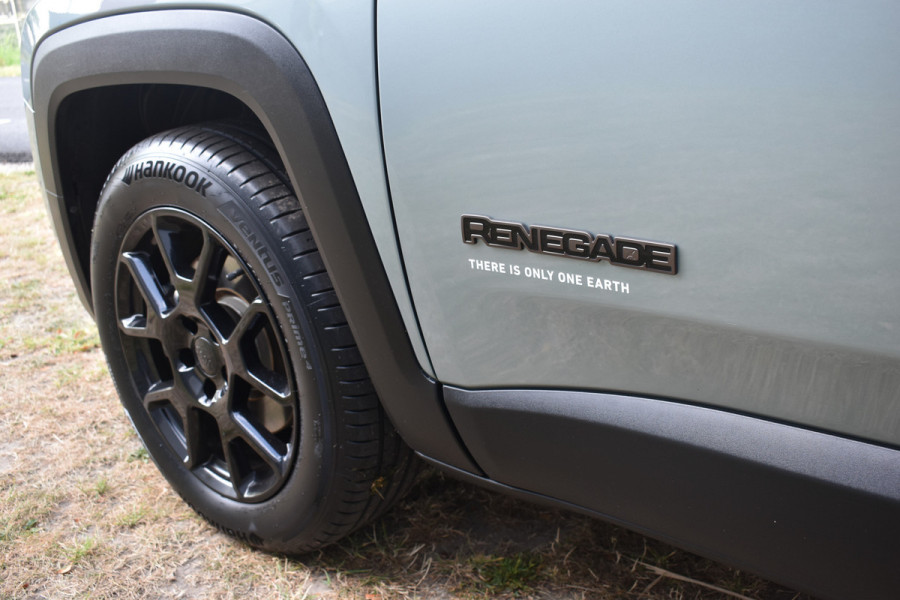 Jeep Renegade 1.5T e-Hybrid Limited Panodak Automaat Luxe uitvoering