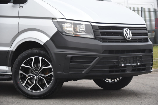Volkswagen Crafter 30 2.0 TDI L3H3 PB Edition Camera, Carplay, Stoelverwarming, Sensoren, 140pk, Automaat, multimedia, Uniek!