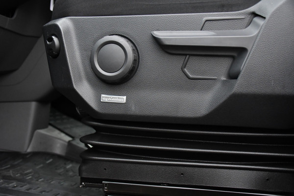 Volkswagen Crafter 30 2.0 TDI L3H3 PB Edition Camera, Carplay, Stoelverwarming, Sensoren, 140pk, Automaat, multimedia, Uniek!