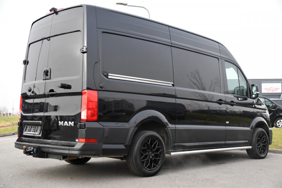 MAN TGE 3.180 35 2.0 L3H3 Black Edition Adaptieve Cruise, Camera, Stoelverwarming, 177pk, Leder, Clima, LED, Trekhaak, Uniek!