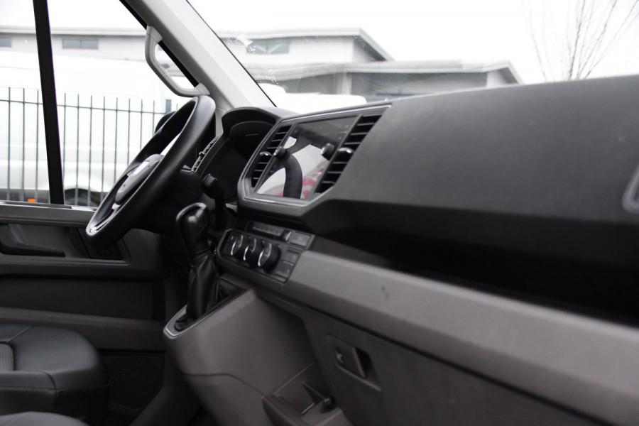 MAN TGE 3.180 35 2.0 L3H3 Black Edition Adaptieve Cruise, Camera, Stoelverwarming, 177pk, Leder, Clima, LED, Trekhaak, Uniek!