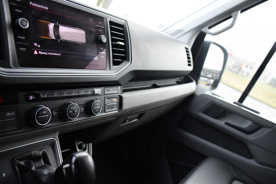 MAN TGE 3.180 35 2.0 L3H3 Black Edition Adaptieve Cruise, Camera, Stoelverwarming, 177pk, Leder, Clima, LED, Trekhaak, Uniek!