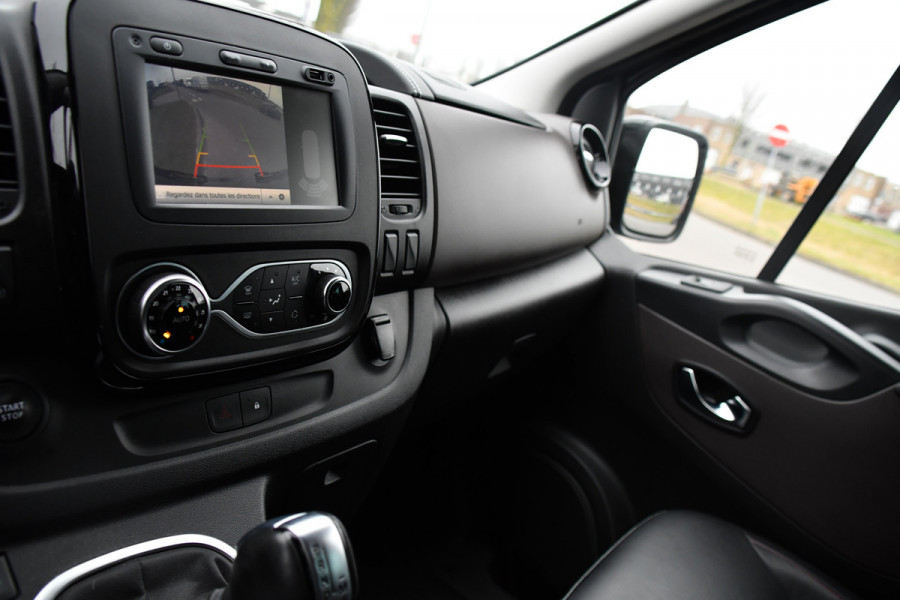 Fiat Talento 2.0 MultiJet L2H1 DC Irmscher Black Edition Camera, Cruise, Carplay, Leder, 170pk, Automaat, 2 x Schuifdeur, Trekhaak, Uniek!