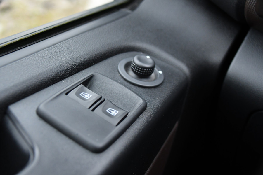 Fiat Talento 2.0 MultiJet L2H1 DC Irmscher Black Edition Camera, Cruise, Carplay, Leder, 170pk, Automaat, 2 x Schuifdeur, Trekhaak, Uniek!