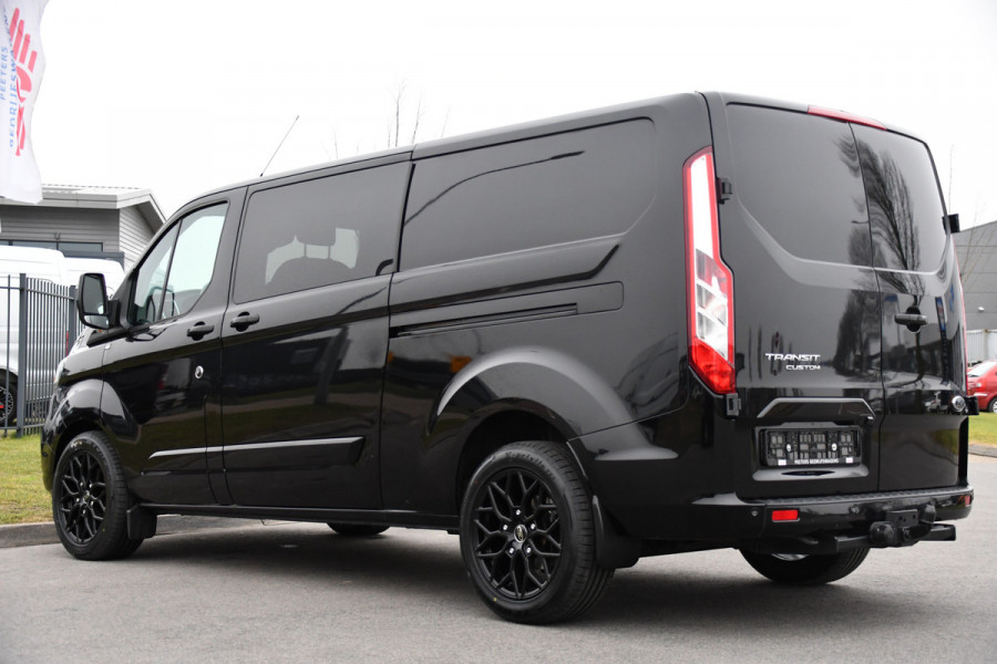 Ford Transit Custom 300 2.0 TDCI L2H1 Limited DC Black Edition Camera, Cruise, Carplay, 170pk, 2 x Schuifdeur, Stoelverwarming, Automaat, Sensoren, Uniek!