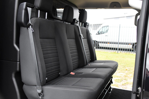 Ford Transit Custom 300 2.0 TDCI L2H1 Limited DC Black Edition Camera, Cruise, Carplay, 170pk, 2 x Schuifdeur, Stoelverwarming, Automaat, Sensoren, Uniek!
