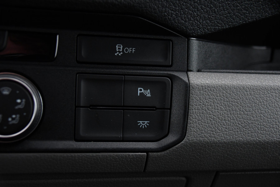 MAN TGE 3.140 35 2.0 L3H3 PB Edition Camera, Cruise, Carplay, 140pk, Automaat, Stoelverwarming, NAVI, Multimedia, Uniek!