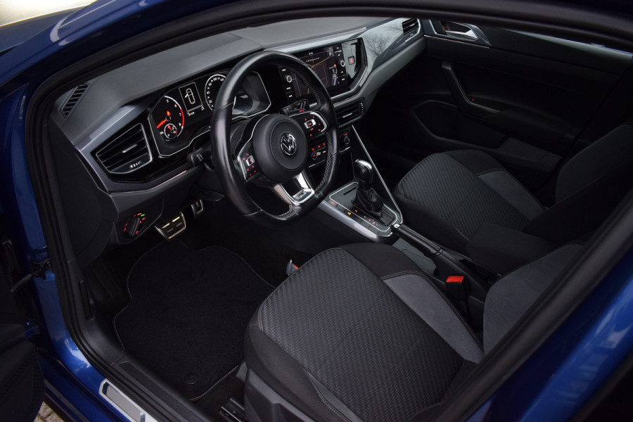 Volkswagen Polo 1.5 TSI 150pk DSG R-line | Camera | LED | Beats | 17"