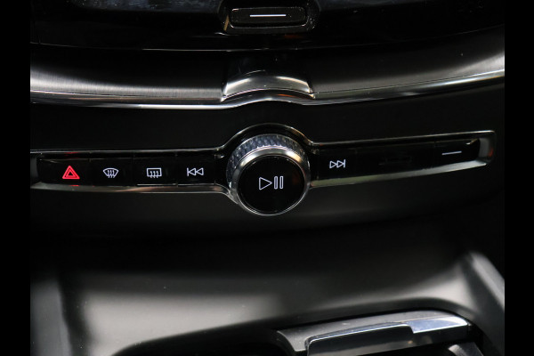Volvo XC60 2.0 T6 Plug-in hybrid AWD Inscription [SCHUIFKANTELDAK, APPLE CARPLAY, ANDROID, CAMERA, ADAPTIVE CRUISE, CLIMATE, NIEUWSTAAT]