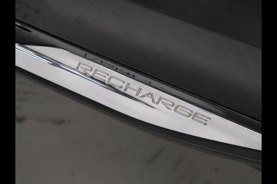 Volvo XC60 2.0 T6 Plug-in hybrid AWD Inscription [SCHUIFKANTELDAK, APPLE CARPLAY, ANDROID, CAMERA, ADAPTIVE CRUISE, CLIMATE, NIEUWSTAAT]