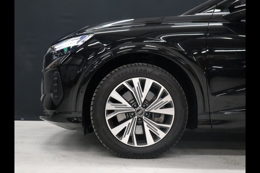 Audi Q4 e-tron 40 Advanced edition 77 kWh [APPLE CARPLAY, ANDROID, ADAPTIVE CRUISE, CAMERA, STOELVERWARMING, PDC V+A, VOL LEDER, CLIMATE, NIEUWSTAAT]