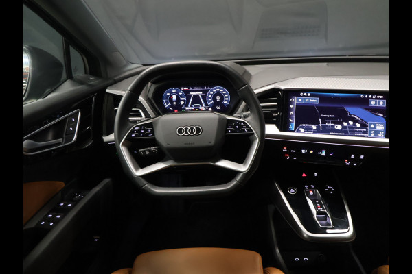 Audi Q4 e-tron 40 Advanced edition 77 kWh [APPLE CARPLAY, ANDROID, ADAPTIVE CRUISE, CAMERA, STOELVERWARMING, PDC V+A, VOL LEDER, CLIMATE, NIEUWSTAAT]